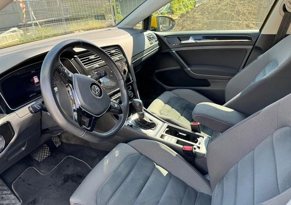 Volkswagen Golf cena 67000 przebieg: 115000, rok produkcji 2017 z Wrocław małe 79